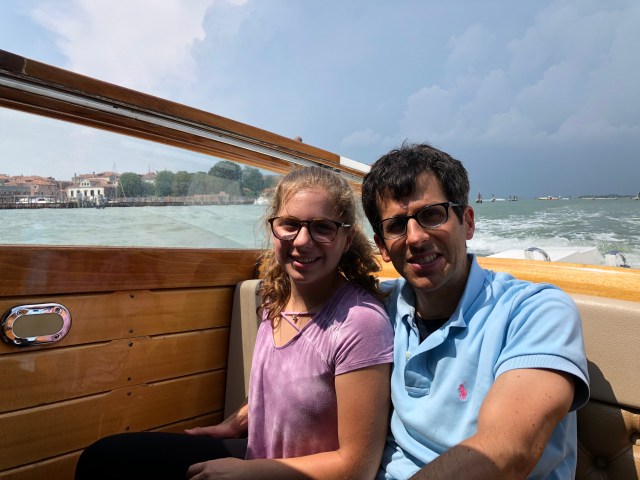 C28081DB-8C49-459D-AAE1-52489D46B158