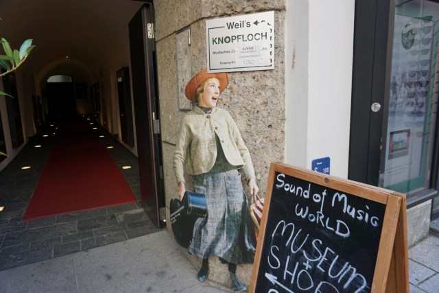 F699CDA5-E15E-4FFB-842B-7A64D7E61B14